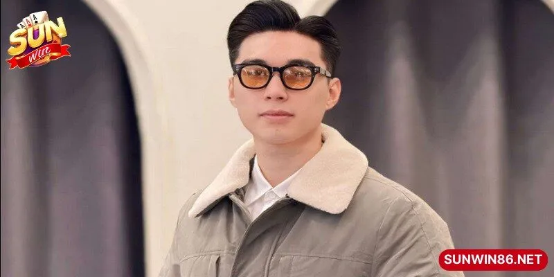 CEO Hải Nam - Người Sáng Lập Đế Chế Giải Trí Sunwin 3 Sunwin CEO duy trì thói quen livestream mỗi ngày để tương tác, giới thiệu